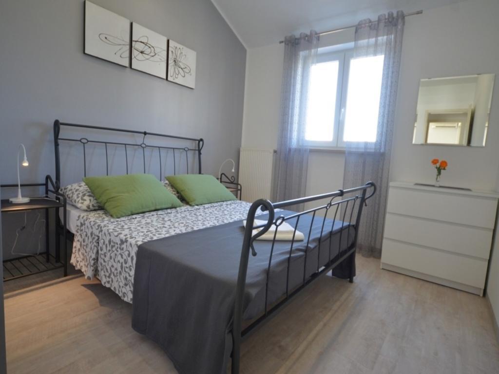 Guesthouse Mila Ровинь Экстерьер фото